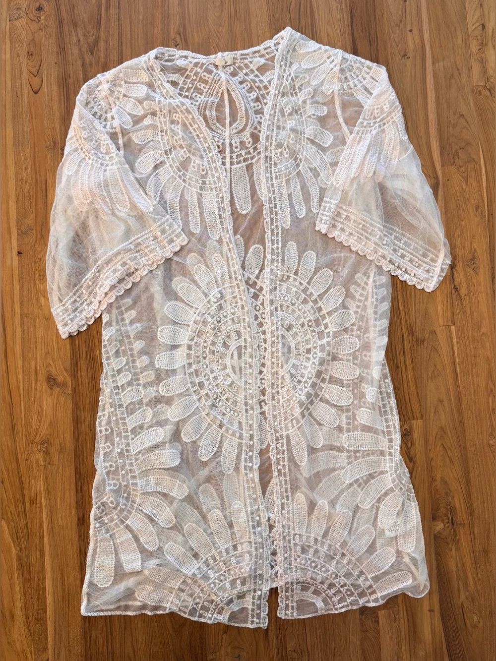 Rebellion Again Light Pink Embroidered Sheer Lace Duster Women’s Medium